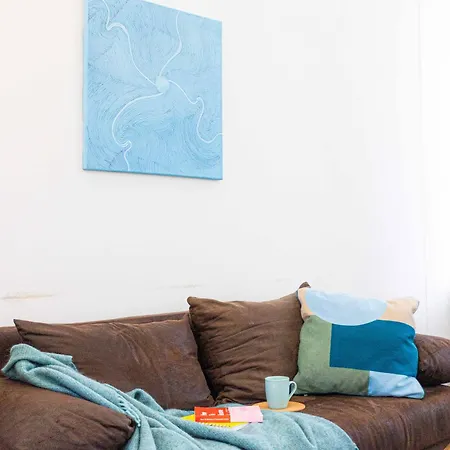 200 Qm Loft Am Fluss Fuer Freunde Und Familien !