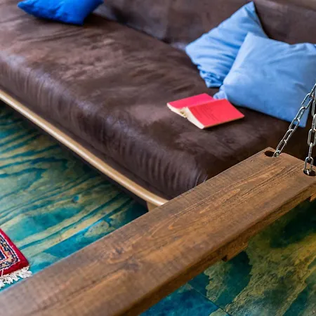 200 Qm Loft Am Fluss Fuer Freunde Und Familien !