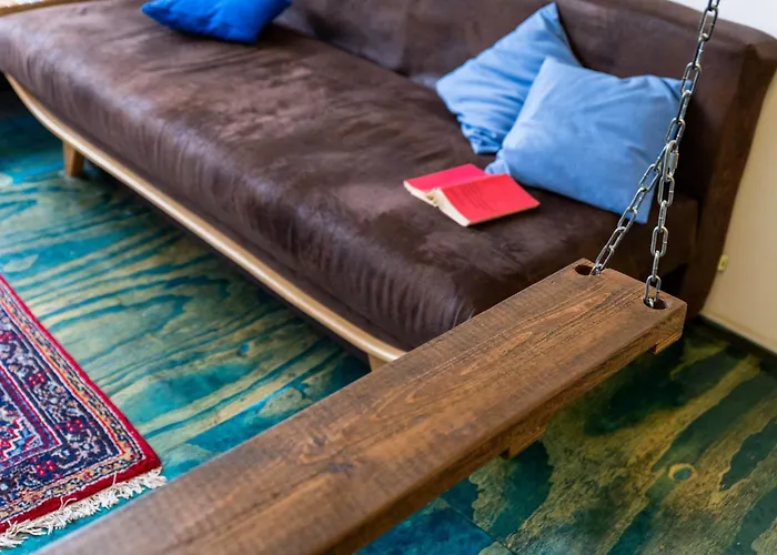 200 Qm Loft Am Fluss Fuer Freunde Und Familien !