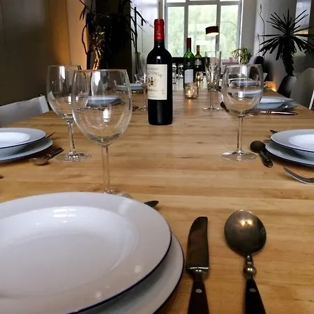 Apartmán 200 Qm Loft Am Fluss Fuer Freunde Und Familien ! Berlín