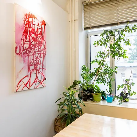 200 Qm Loft Am Fluss Fuer Freunde Und Familien ! *