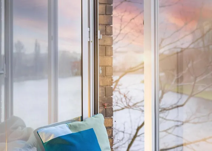 Apartamento 200 Qm Loft Am Fluss Für Freunde Und Familien ! *