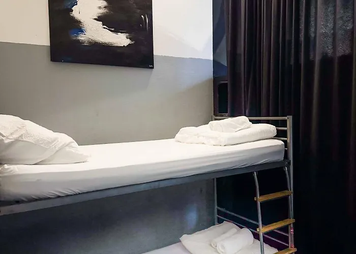 Apartamento 200 Qm Loft Am Fluss Für Freunde Und Familien ! *