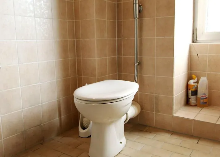 200 Qm Loft Am Fluss Fuer Freunde Und Familien !