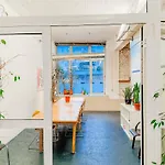 Appartement 200 Qm Loft Am Fluss Fuer Freunde Und Familien !