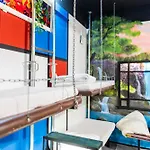 Appartement 200 Qm Loft Am Fluss Fuer Freunde Und Familien !