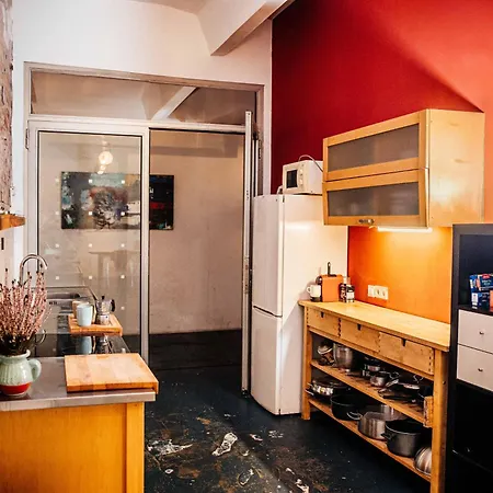 Appartement 200 Qm Loft Am Fluss Fuer Freunde Und Familien ! Berlin