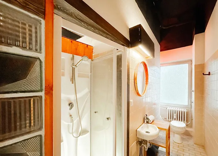 200 Qm Loft Am Fluss Fuer Freunde Und Familien ! Berlin