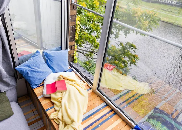 200 Qm Loft Am Fluss Fuer Freunde Und Familien ! Lägenhet Berlin